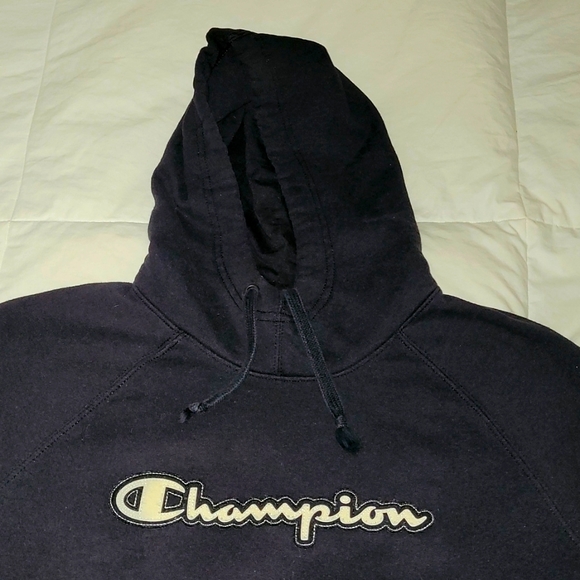 Champion Tops - Champion Sweatshirt